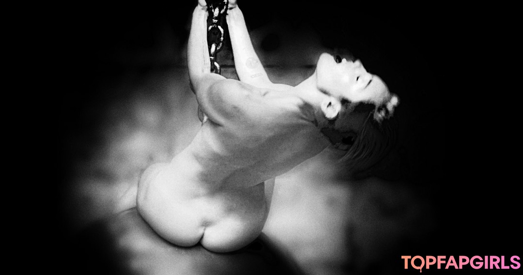 Nacktes geleaktes OnlyFans-Foto von Miley Cyrus #1641