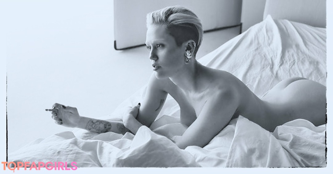 Nacktes geleaktes OnlyFans-Foto von Miley Cyrus #1665