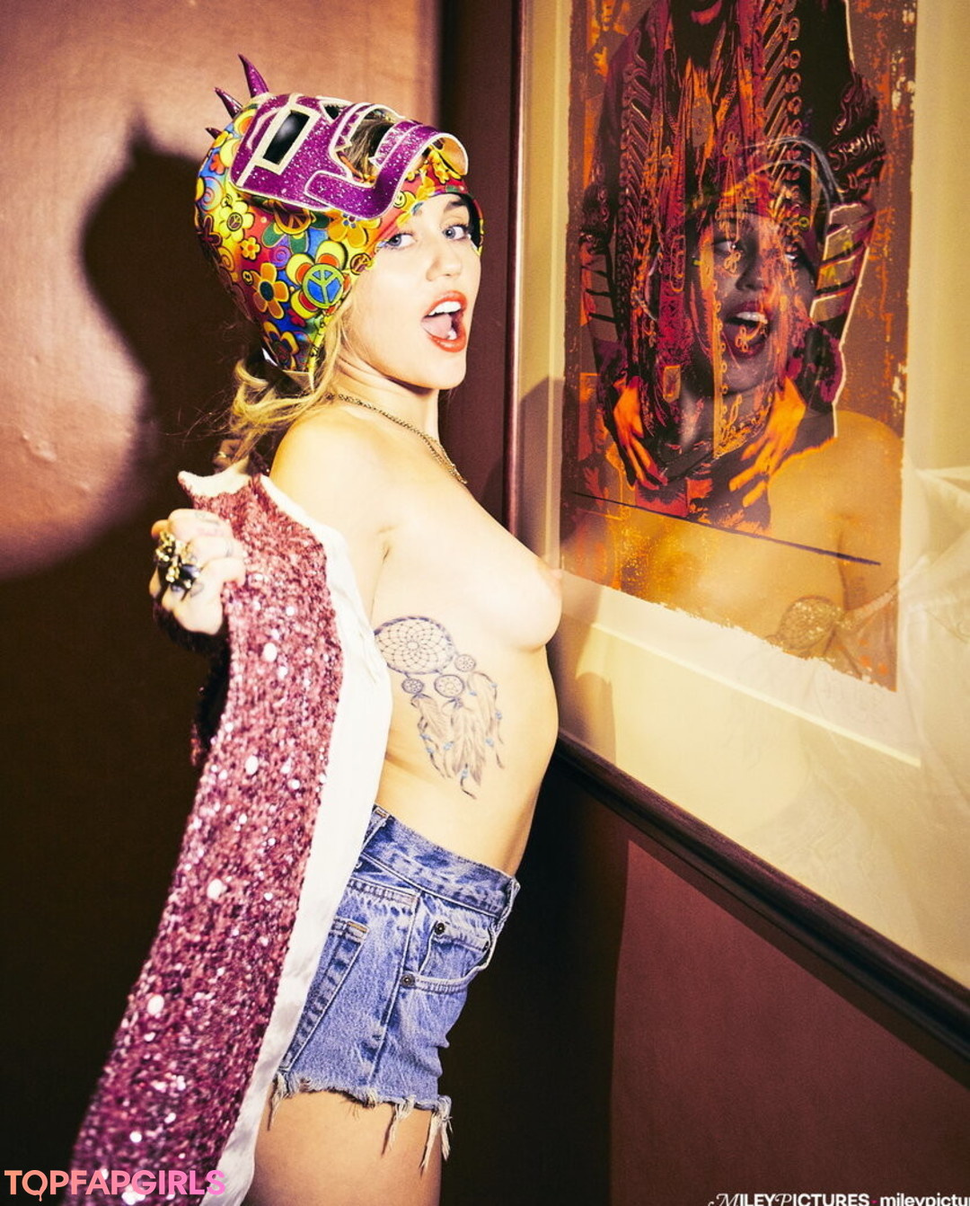 Nacktes geleaktes OnlyFans-Foto von Miley Cyrus #1748