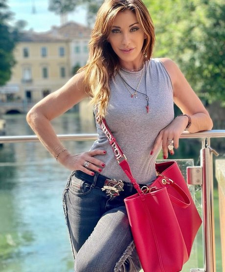 Nacktes geleaktes OnlyFans-Foto von Sabrina Salerno
