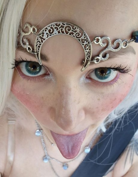 Nacktes geleaktes OnlyFans-Foto von Liensue