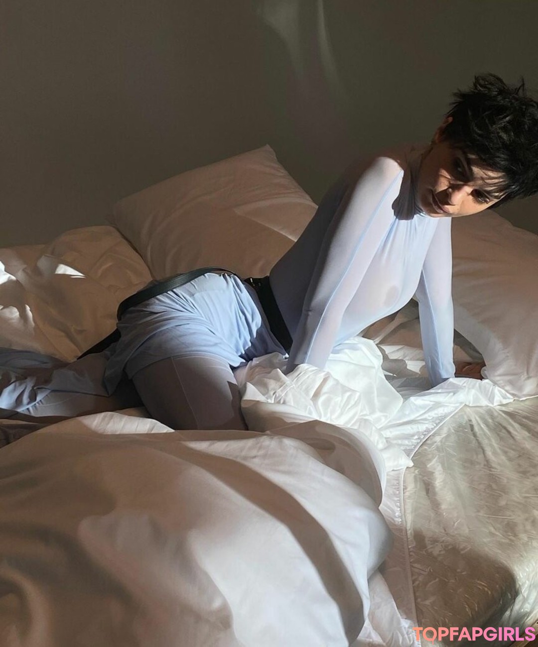 Nacktes geleaktes OnlyFans-Foto von Emily Ratajkowski #1466