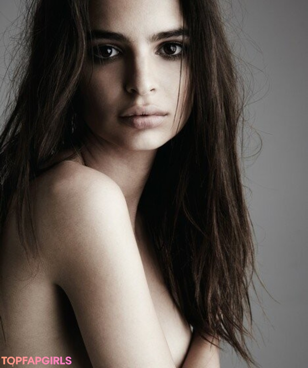 Nacktes geleaktes OnlyFans-Foto von Emily Ratajkowski #1665