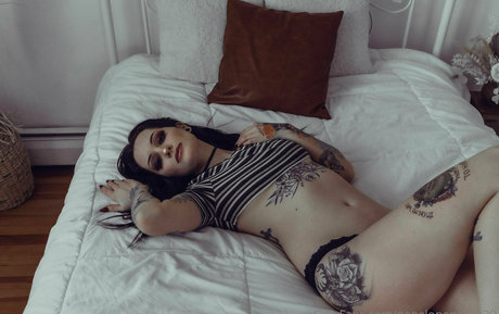 Nacktes geleaktes OnlyFans-Foto von Penelopepeach29