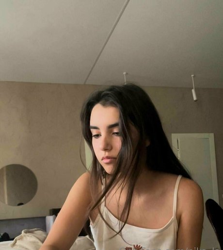 Nacktes geleaktes OnlyFans-Foto von Nikala