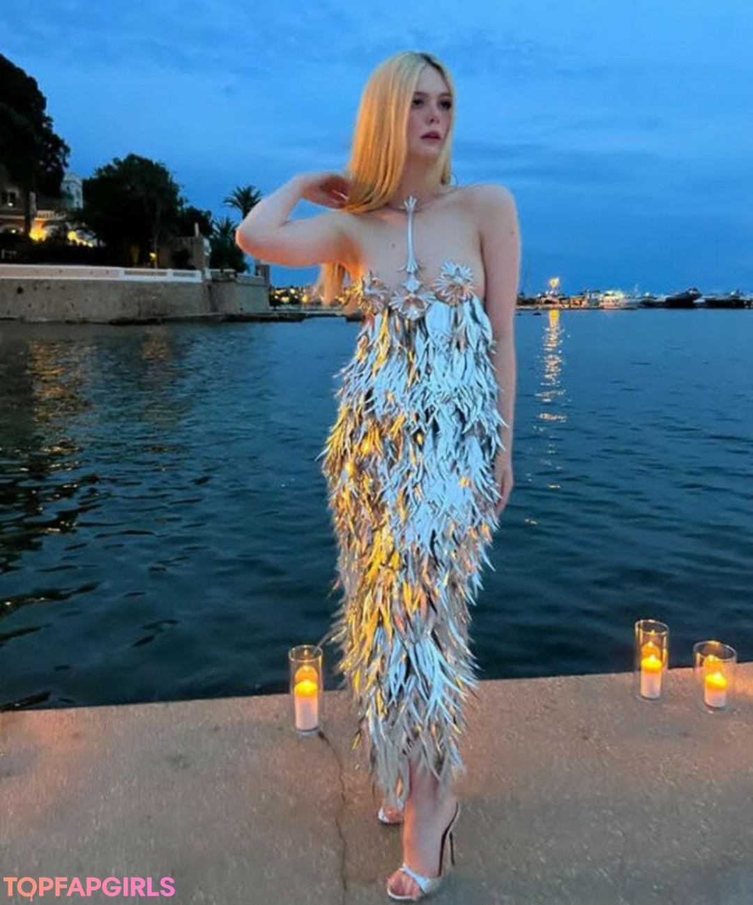 Nacktes geleaktes OnlyFans-Foto von Elle Fanning #1029