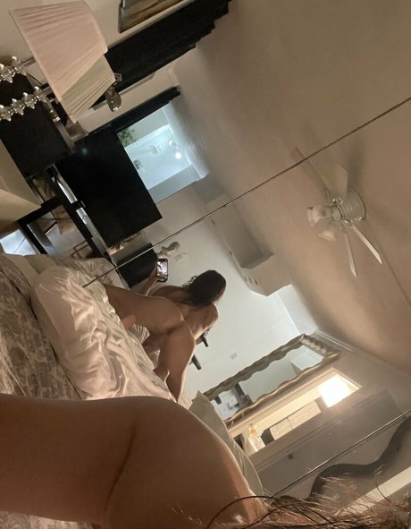 Nacktes geleaktes OnlyFans-Foto von Michellekunis
