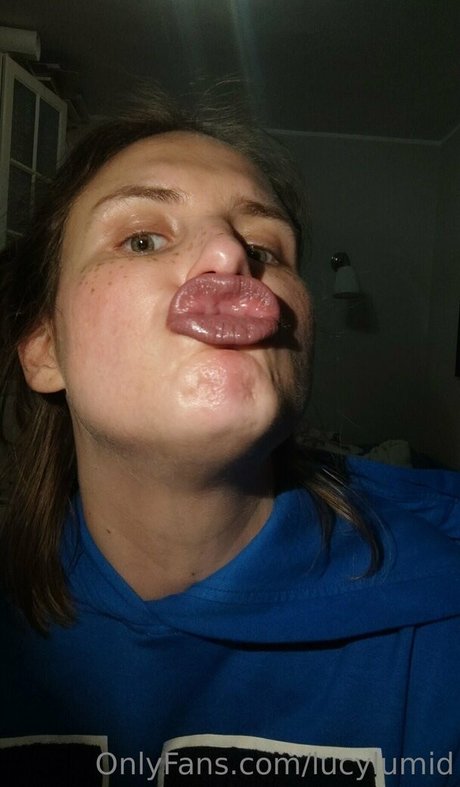 Nacktes geleaktes OnlyFans-Foto von Lucylumid