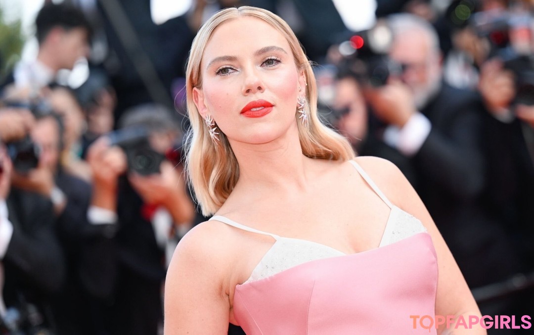 Nacktes geleaktes OnlyFans-Foto von Scarlett Johansson #1170