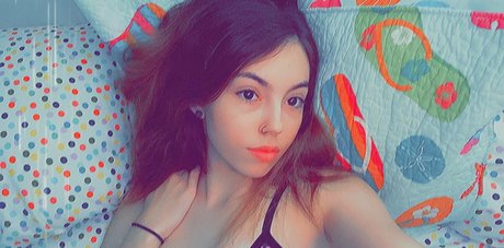 Nacktes geleaktes OnlyFans-Foto von Pintsizejenna