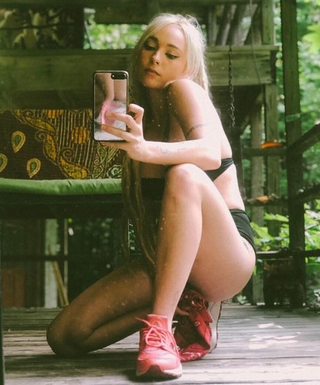 Eliza Grace