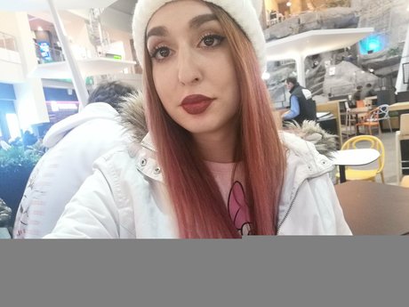 Nacktes geleaktes OnlyFans-Foto von Missletiblane