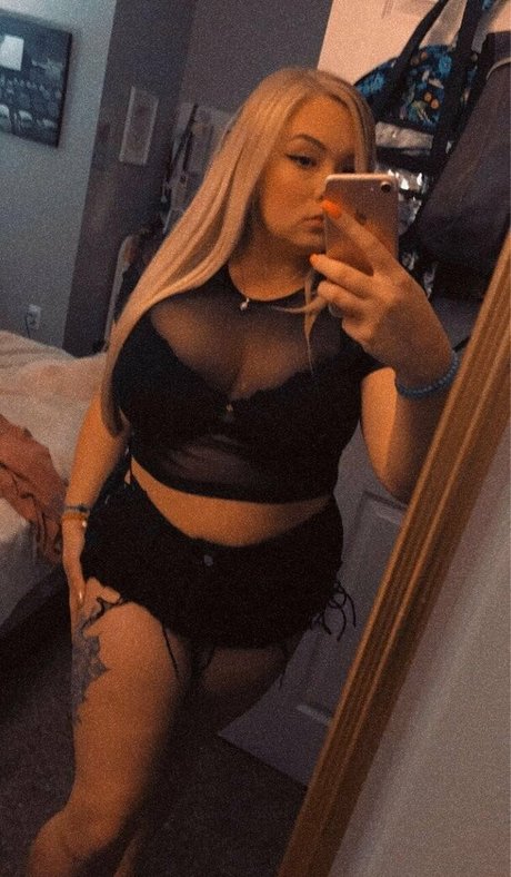 Nacktes geleaktes OnlyFans-Foto von Chloenyxxxvip