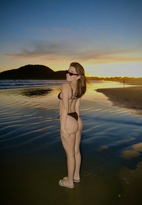 Nacktes geleaktes OnlyFans-Foto von Sofia Santino