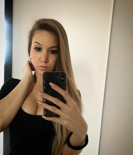 Nacktes geleaktes OnlyFans-Foto von Veszprem Megye