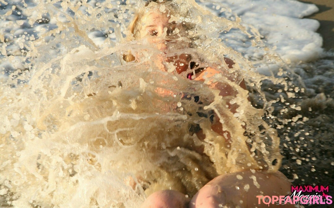 Nacktes geleaktes OnlyFans-Foto von Maggiegreenlive #1122