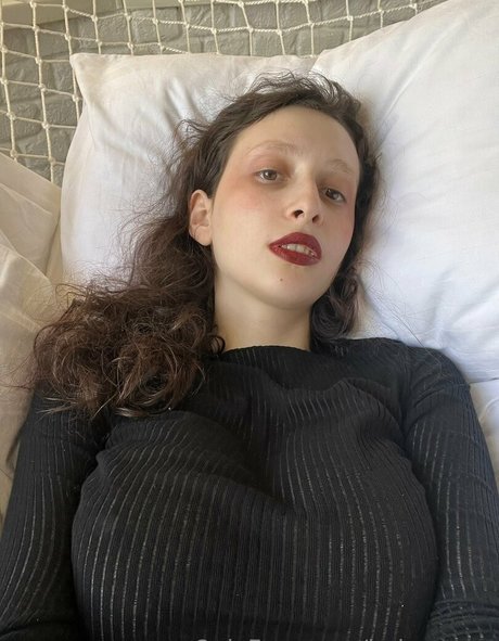 Nacktes geleaktes OnlyFans-Foto von Helgaamor