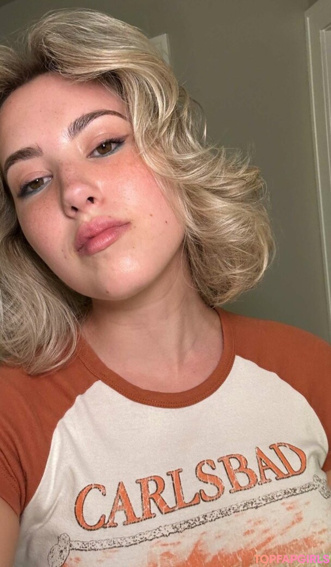 Nacktes geleaktes OnlyFans-Foto von Pineapplebrat #1268