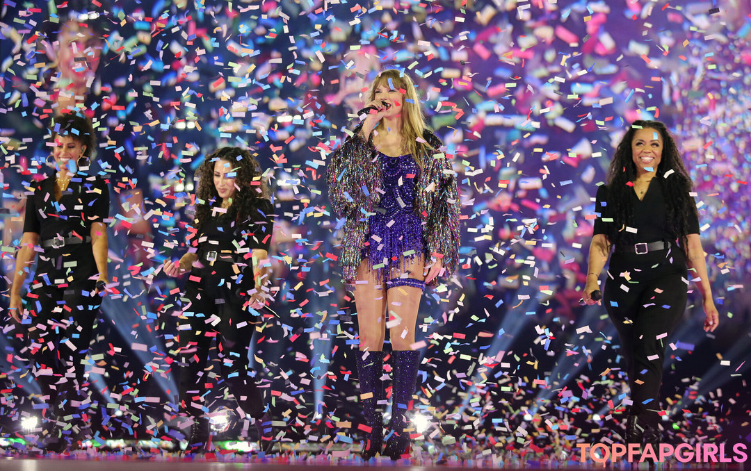 Nacktes geleaktes OnlyFans-Foto von Taylor Swift #1214