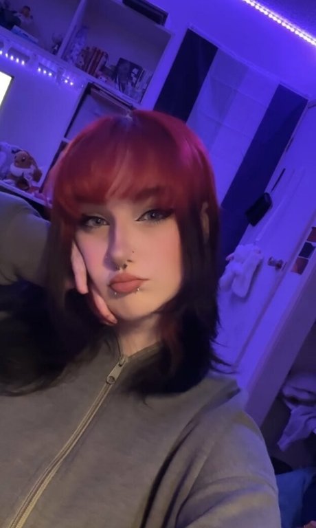 Nacktes geleaktes OnlyFans-Foto von Sylvieexo