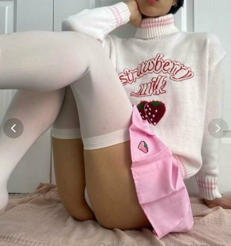 Nacktes geleaktes OnlyFans-Foto von Loveliehyunnie