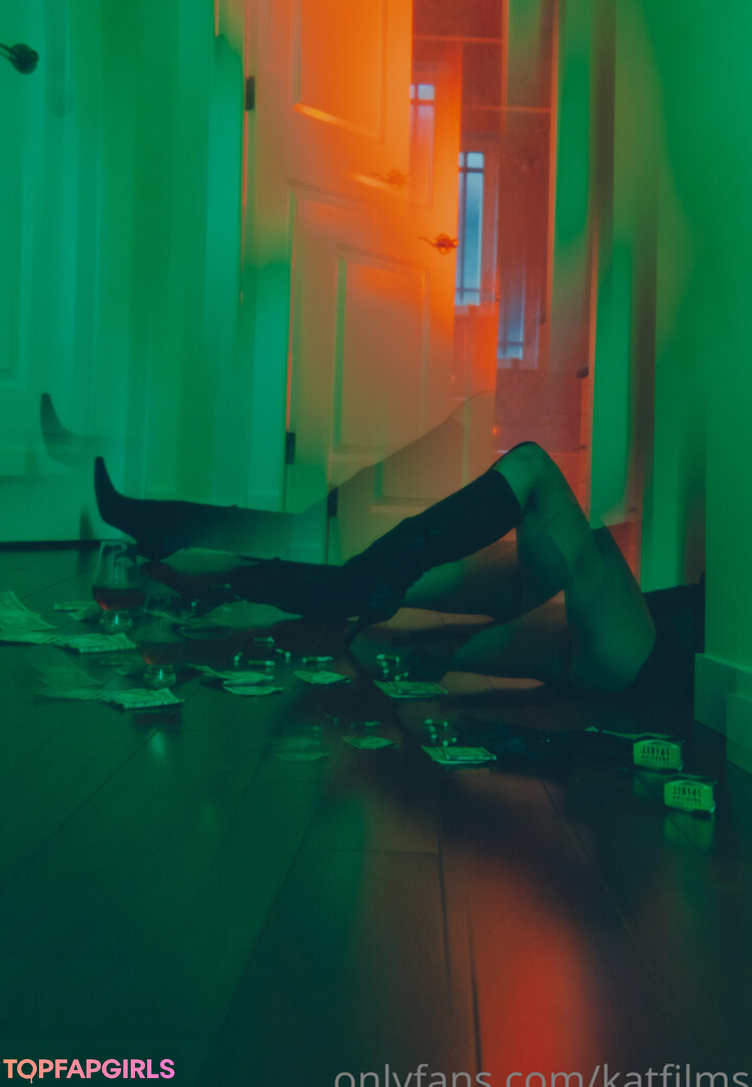 Nacktes geleaktes OnlyFans-Foto von Kat Cabaret #296 Nacktes geleaktes OnlyFans-Foto von Kat Cabaret #296