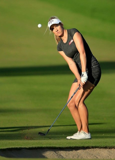 Nacktes geleaktes OnlyFans-Foto von Paige Spiranac