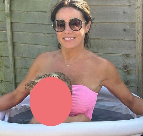 Nacktes geleaktes OnlyFans-Foto von Natalie Pinkham
