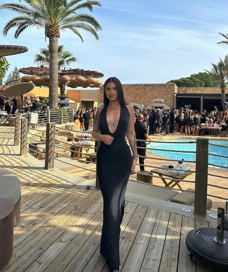 Nacktes geleaktes OnlyFans-Foto von Yai Tejera