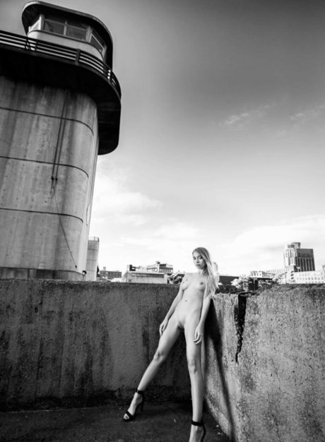 Nacktes geleaktes OnlyFans-Foto von Riley Anne