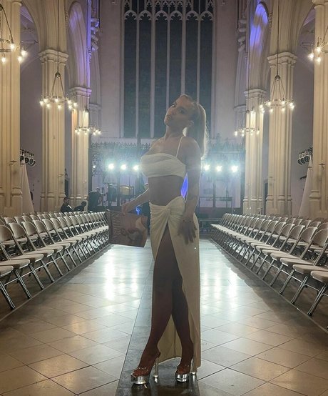 Nacktes geleaktes OnlyFans-Foto von Tammy Hembrow