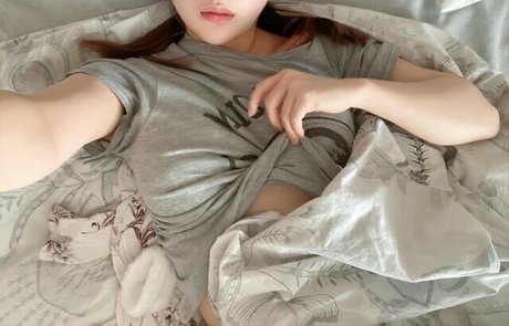 Nacktes geleaktes OnlyFans-Foto von Rikako Katayama