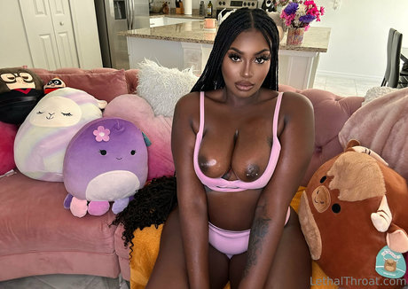 Nacktes geleaktes OnlyFans-Foto von Lethalthroat