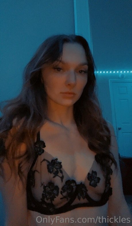 Nacktes geleaktes OnlyFans-Foto von Thickles