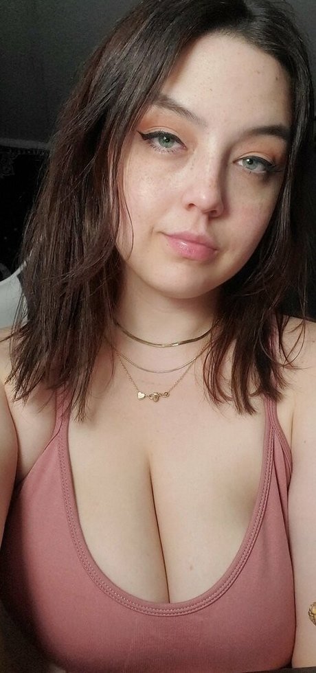 Nacktes geleaktes OnlyFans-Foto von Riah4real