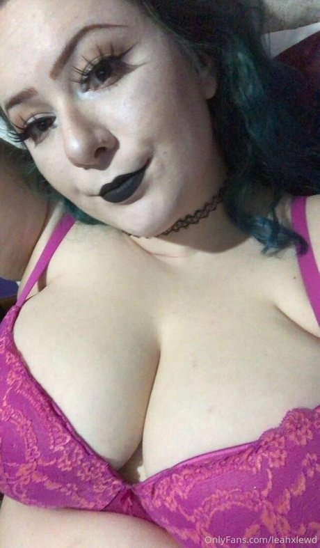 Nacktes geleaktes OnlyFans-Foto von Alicexfree