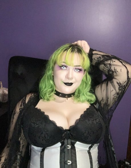 Nacktes geleaktes OnlyFans-Foto von Alicexfree