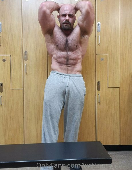 Nacktes geleaktes OnlyFans-Foto von Justinmetrando