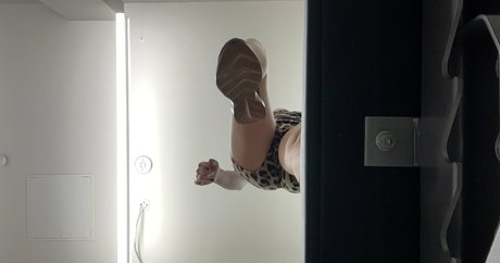 Nacktes geleaktes OnlyFans-Foto von Deargoddesssara
