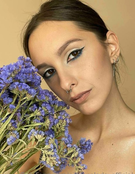 Pina_colada_official