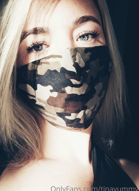 Nacktes geleaktes OnlyFans-Foto von Tinayummy