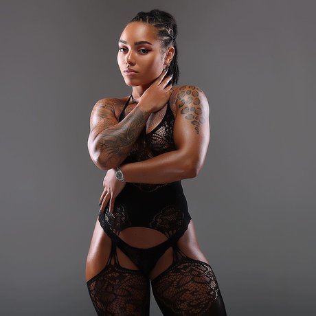 Nacktes geleaktes OnlyFans-Foto von Christina Olivia