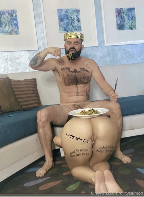 Nacktes geleaktes OnlyFans-Foto von Katie Salmon