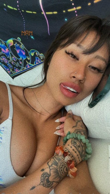 Nacktes geleaktes OnlyFans-Foto von Kimmy Kums