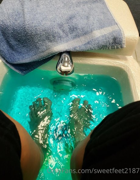 Sweetfeet2187