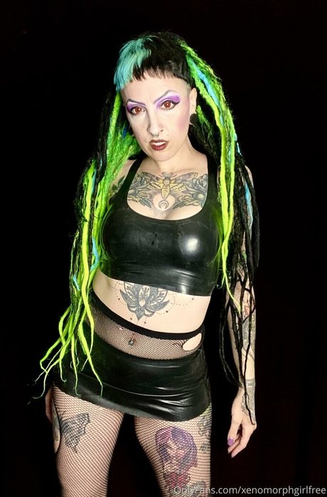 Nacktes geleaktes OnlyFans-Foto von Elfspitfree