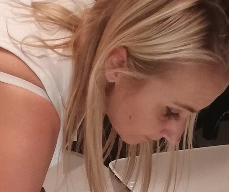 Nacktes geleaktes OnlyFans-Foto von Polskie