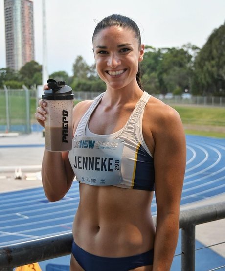 Nacktes geleaktes OnlyFans-Foto von Michelle Jenneke