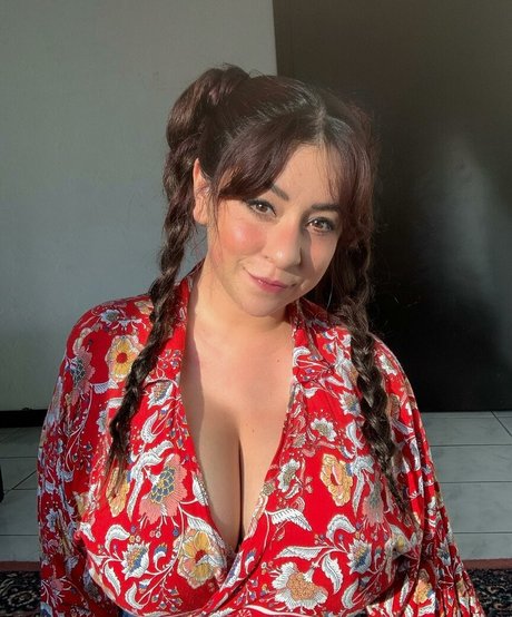Nacktes geleaktes OnlyFans-Foto von Josahandry Lia