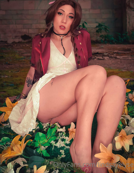 Lindsay Elyse